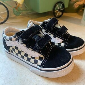 Checkered Vans toddler 8 Sneakers